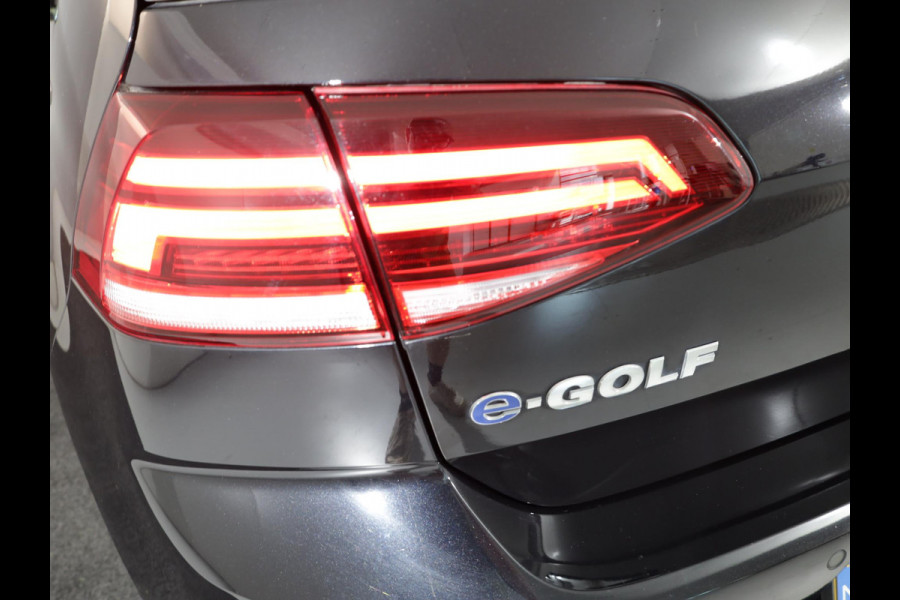 Volkswagen e-Golf E-DITION 136 pk | Navigatie | Parkeersensoren | Adaptieve cruise control | Autom. airco | LED koplampen |