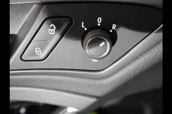 Volkswagen e-Golf E-DITION 136 pk | Navigatie | Parkeersensoren | Adaptieve cruise control | Autom. airco | LED koplampen |