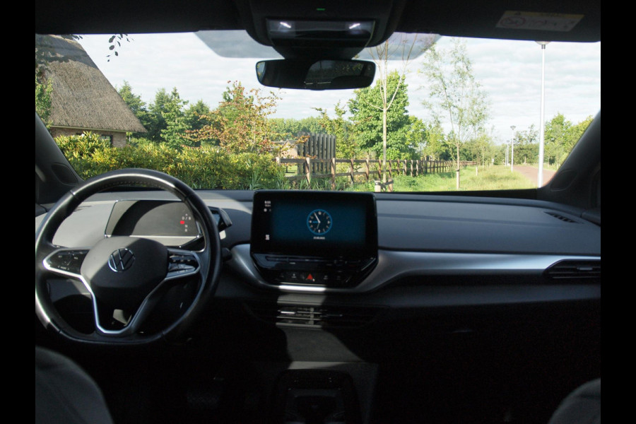 Volkswagen ID.4 Life 77 kWh | Apple Carplay | Sfeerverlichting | Cruise Control | Parkeersensoren |