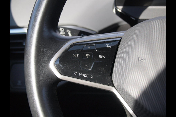 Volkswagen ID.4 Life 77 kWh | Apple Carplay | Sfeerverlichting | Cruise Control | Parkeersensoren |