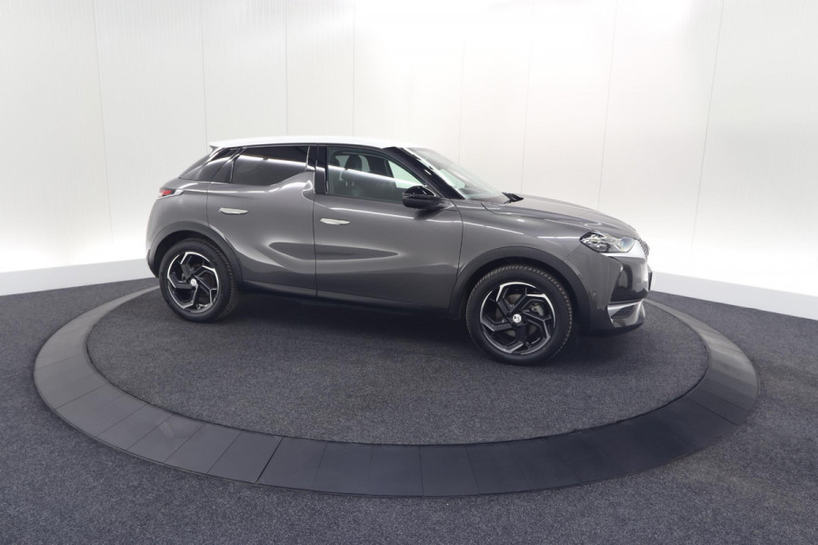 DS DS 3 Crossback 50 kwh e-Tense So Chic | Camera | Dodehoekdetectie | Head-Up Display | Apple Carplay | Stoelverwarming DS DS 3 Crossback 50 kwh e-Tense So Chic | Camera | Dodehoekdetectie | Head-Up Display | Apple Carplay | Stoelverwarming