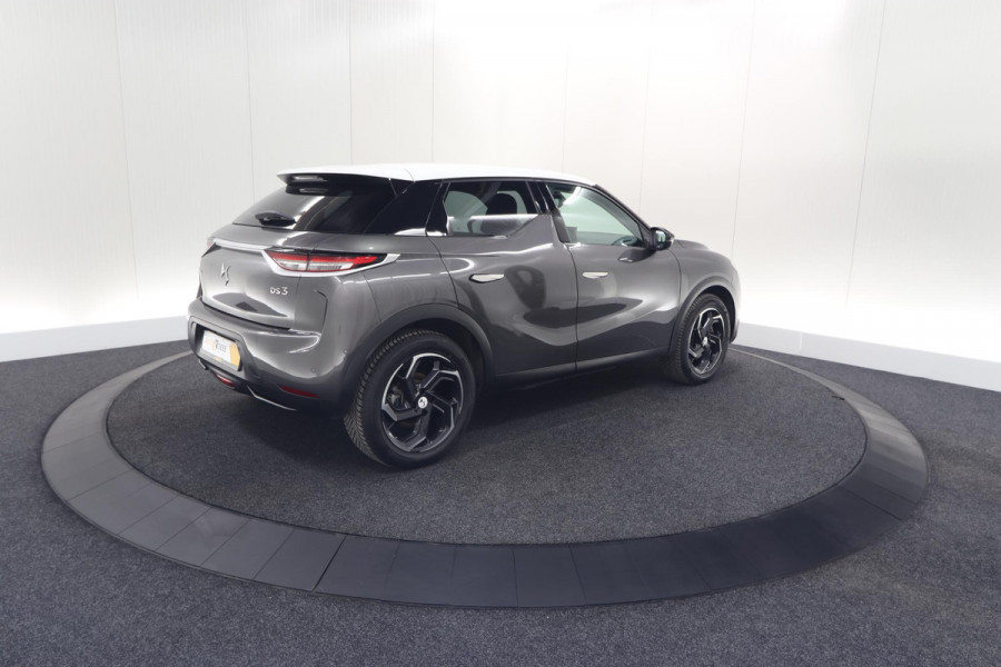 DS DS 3 Crossback 50 kwh e-Tense So Chic | Camera | Dodehoekdetectie | Head-Up Display | Apple Carplay | Stoelverwarming DS DS 3 Crossback 50 kwh e-Tense So Chic | Camera | Dodehoekdetectie | Head-Up Display | Apple Carplay | Stoelverwarming