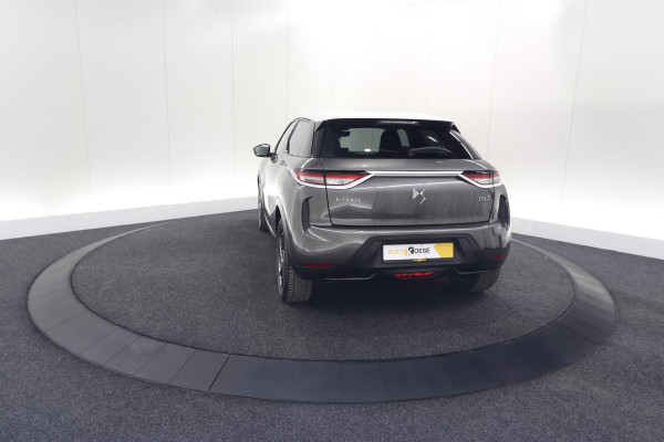 DS DS 3 Crossback 50 kwh e-Tense So Chic | Camera | Dodehoekdetectie | Head-Up Display | Apple Carplay | Stoelverwarming DS DS 3 Crossback 50 kwh e-Tense So Chic | Camera | Dodehoekdetectie | Head-Up Display | Apple Carplay | Stoelverwarming