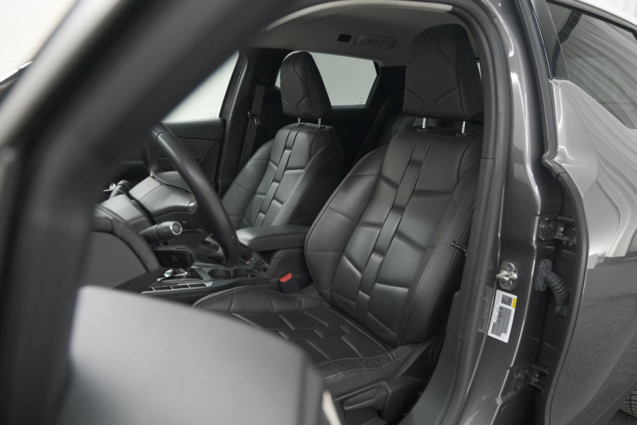 DS DS 3 Crossback 50 kwh e-Tense So Chic | Camera | Dodehoekdetectie | Head-Up Display | Apple Carplay | Stoelverwarming DS DS 3 Crossback 50 kwh e-Tense So Chic | Camera | Dodehoekdetectie | Head-Up Display | Apple Carplay | Stoelverwarming