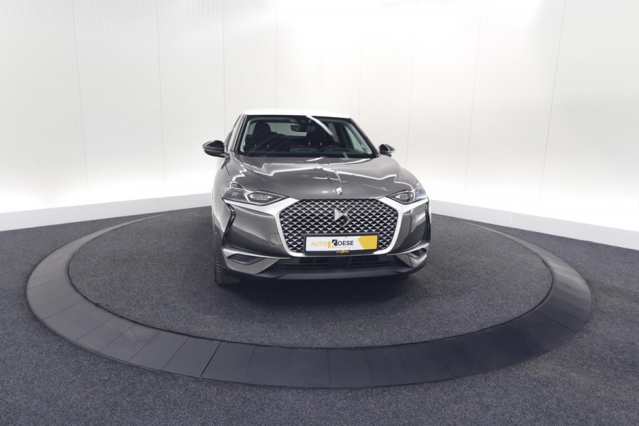 DS DS 3 Crossback 50 kwh e-Tense So Chic | Camera | Dodehoekdetectie | Head-Up Display | Apple Carplay | Stoelverwarming DS DS 3 Crossback 50 kwh e-Tense So Chic | Camera | Dodehoekdetectie | Head-Up Display | Apple Carplay | Stoelverwarming
