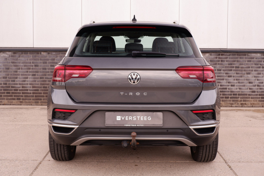 Volkswagen T-Roc 1.5 TSI Sport LED | Trekhaak | Carplay | Camera | Virtual Cockpit | PDC