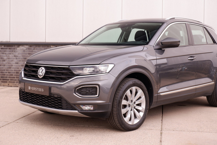 Volkswagen T-Roc 1.5 TSI Sport LED | Trekhaak | Carplay | Camera | Virtual Cockpit | PDC