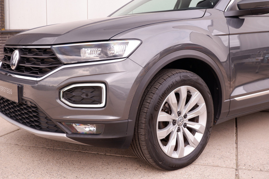 Volkswagen T-Roc 1.5 TSI Sport LED | Trekhaak | Carplay | Camera | Virtual Cockpit | PDC