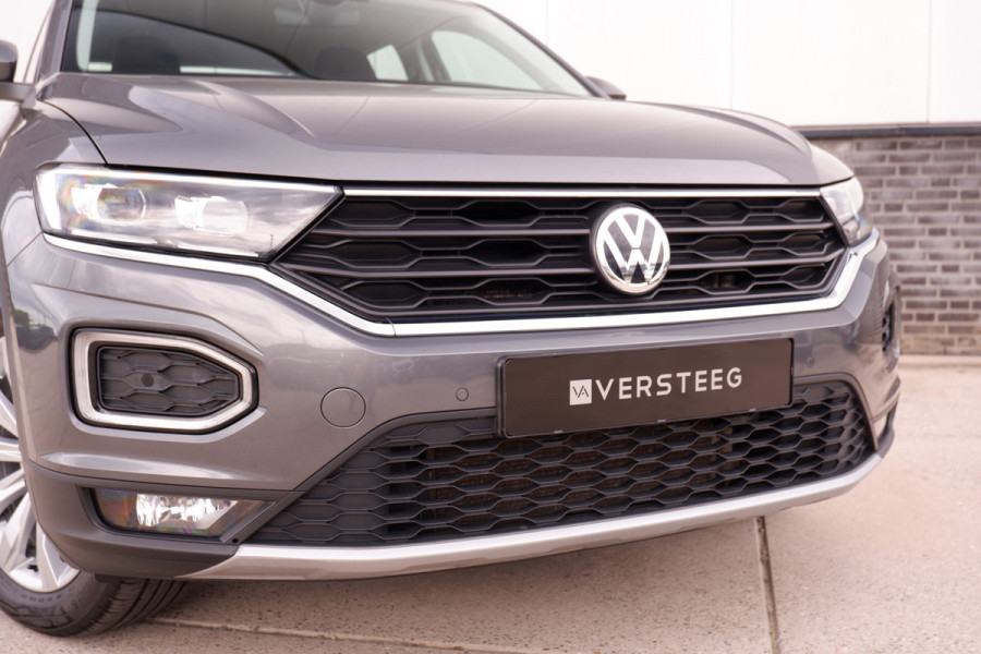 Volkswagen T-Roc 1.5 TSI Sport LED | Trekhaak | Carplay | Camera | Virtual Cockpit | PDC