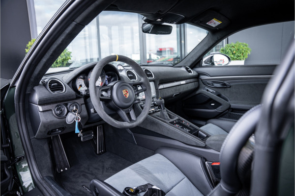 Porsche 718 GT4 RS - Origineel NL | 3 jaar Porsche Approved | Volledig XPEL | Weissach | Oakgreenmetallic | Keramisch | Carbon | Sport Chrono +