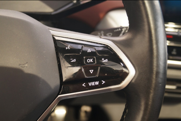 Volkswagen ID.4 Family 77kWh -NAVI-ECC-