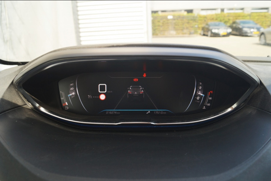 Peugeot 3008 1.2 PureTech Blue Lease Allure