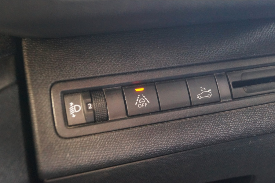 Peugeot 3008 1.2 PureTech Blue Lease Allure