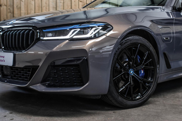BMW 5 Serie Touring 530e xDrive M-Sport *Pano*Laser*Camera*Head-Up*Trekhaak*