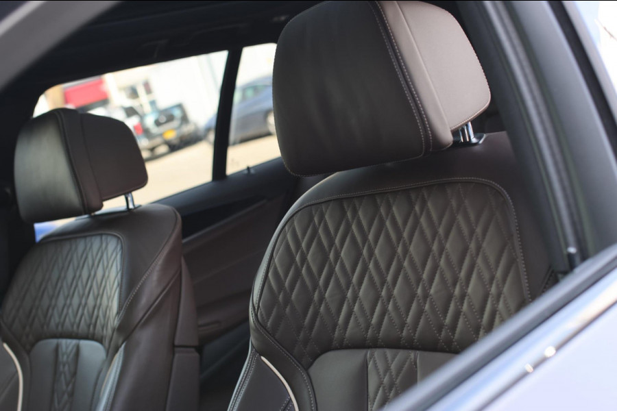 BMW 5 Serie Touring 530e xDrive M-Sport *Pano*Laser*Camera*Head-Up*Trekhaak*