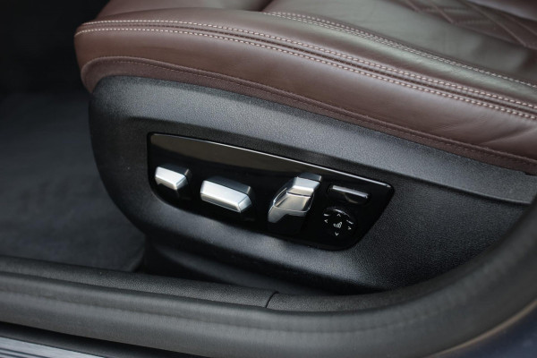 BMW 5 Serie Touring 530e xDrive M-Sport *Pano*Laser*Camera*Head-Up*Trekhaak*