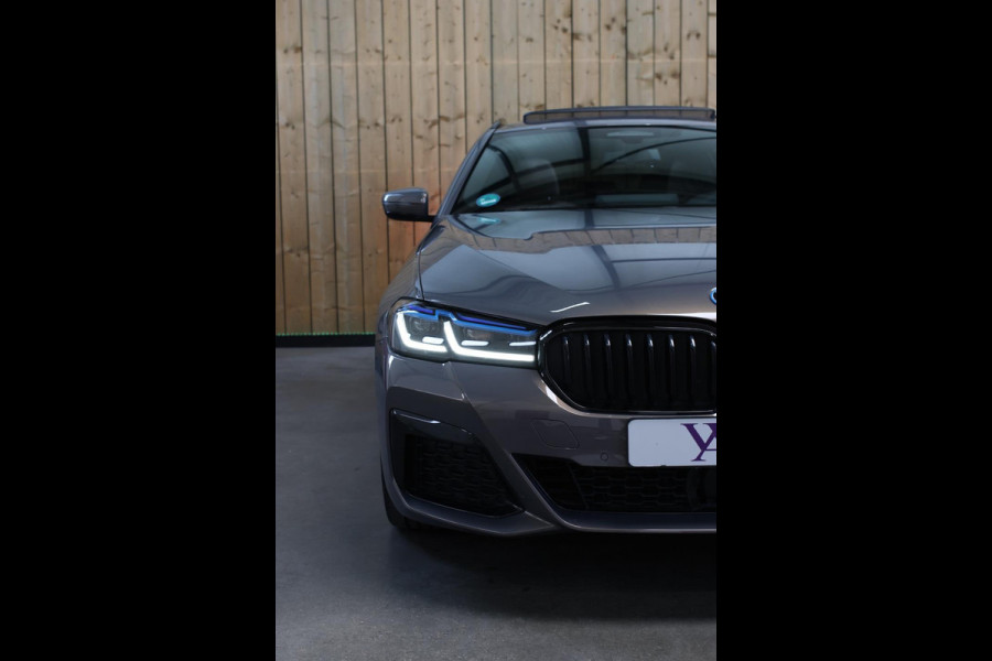 BMW 5 Serie Touring 530e xDrive M-Sport *Pano*Laser*Camera*Head-Up*Trekhaak*