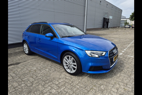 Audi A3 Sportback 30 TFSI Automaat,Cruise,Navigatie,parkeersensoren,clima,lm velgen,