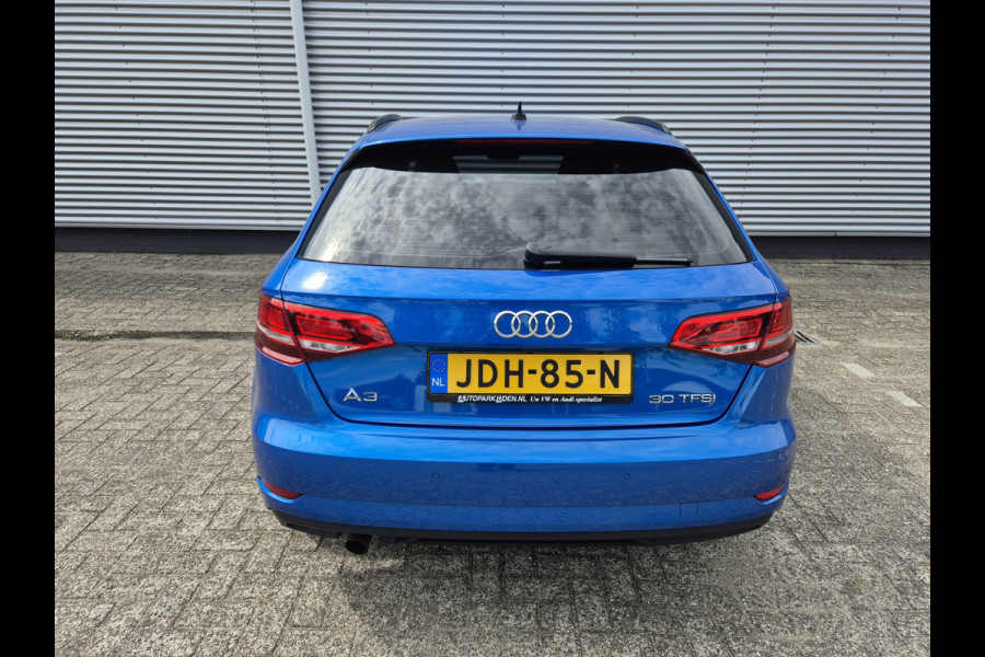 Audi A3 Sportback 30 TFSI Automaat,Cruise,Navigatie,parkeersensoren,clima,lm velgen,