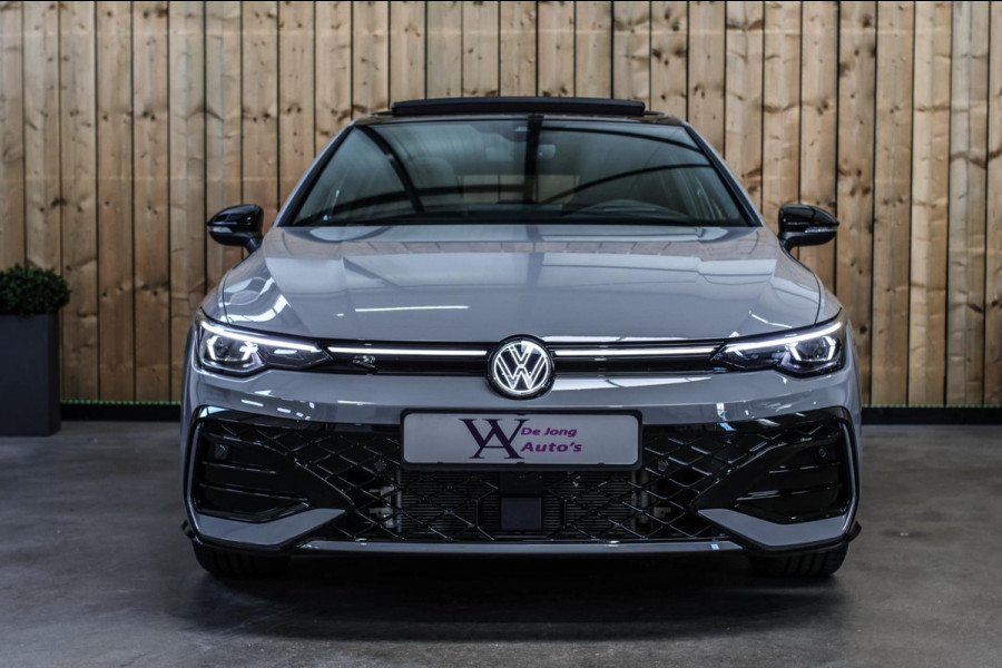 Volkswagen Golf 1.5 TSI R-Line *Pano*H/K*Camera*Head-Up*Trekhaak*IQ Led*
