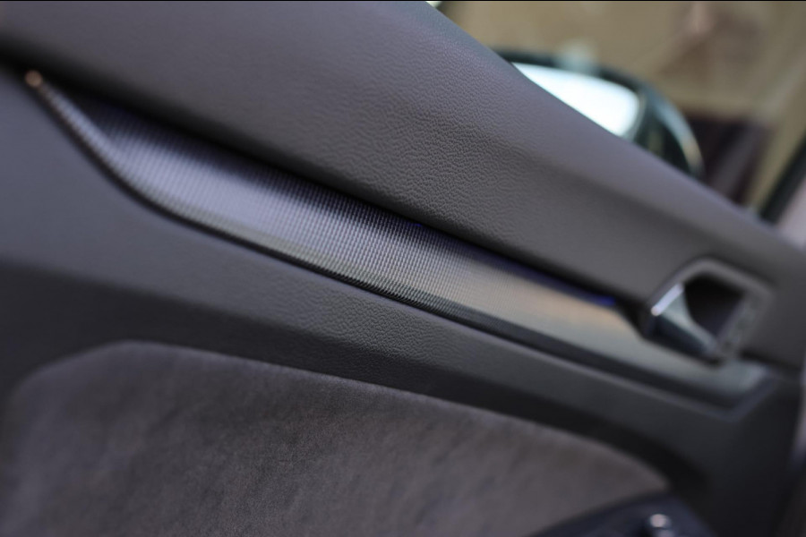 Volkswagen Golf 1.5 TSI R-Line *Pano*H/K*Camera*Head-Up*Trekhaak*IQ Led*
