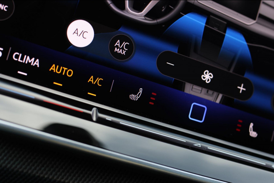 Volkswagen Golf 1.5 TSI R-Line *Pano*H/K*Camera*Head-Up*Trekhaak*IQ Led*