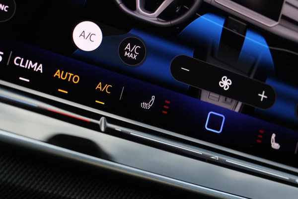 Volkswagen Golf 1.5 TSI R-Line *Pano*H/K*Camera*Head-Up*Trekhaak*IQ Led*