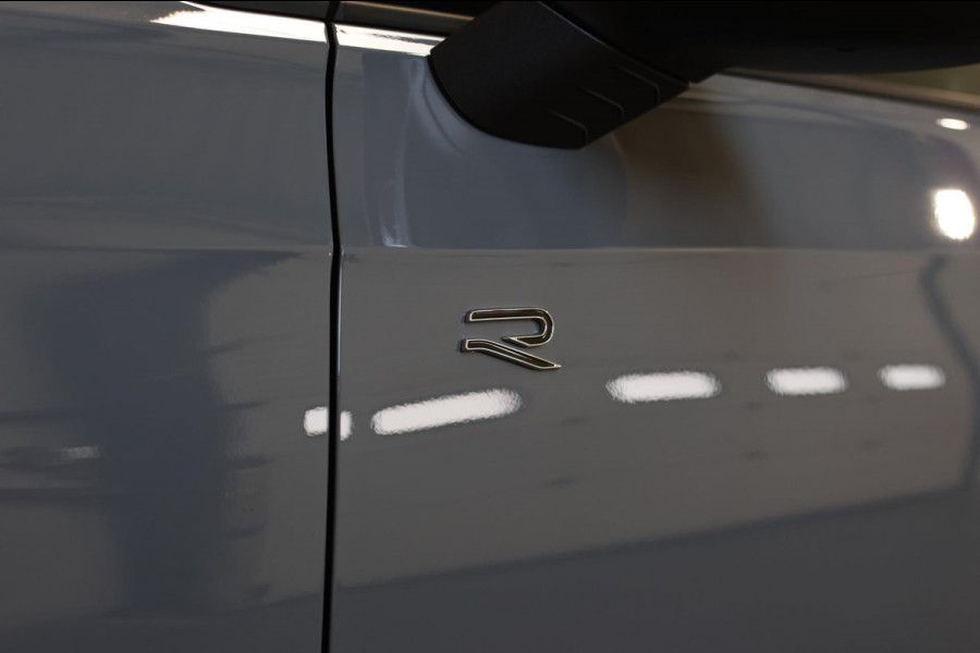 Volkswagen Golf 1.5 TSI R-Line *Pano*H/K*Camera*Head-Up*Trekhaak*IQ Led*