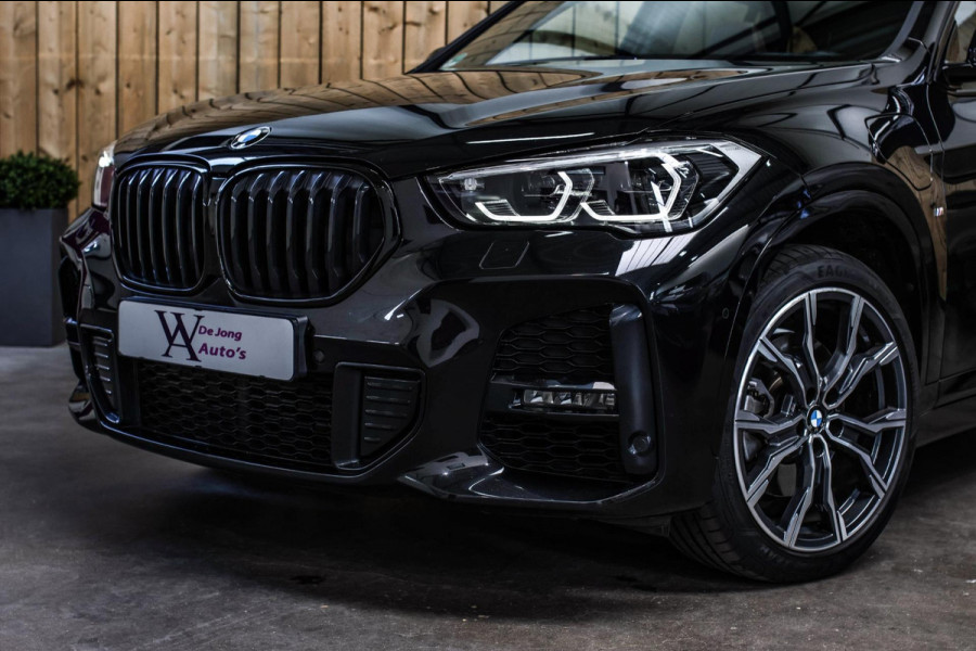 BMW X1 XDrive25e M-Sport *Pano*H/K*Head-Up*Keyless*Trekhaak*Led*