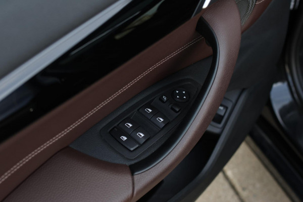 BMW X1 XDrive25e M-Sport *Pano*H/K*Head-Up*Keyless*Trekhaak*Led*