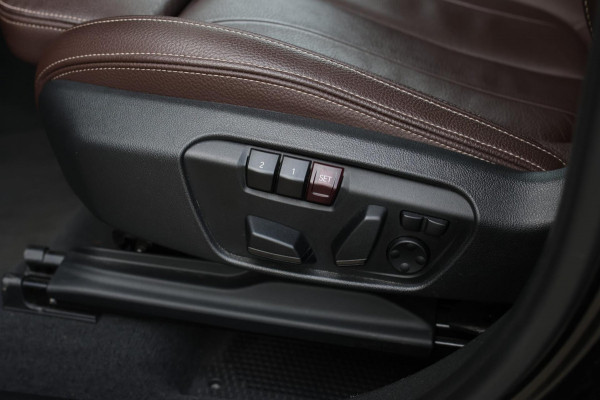 BMW X1 XDrive25e M-Sport *Pano*H/K*Head-Up*Keyless*Trekhaak*Led*