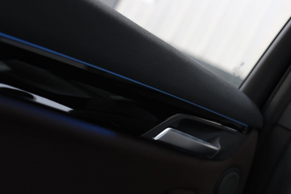 BMW X1 XDrive25e M-Sport *Pano*H/K*Head-Up*Keyless*Trekhaak*Led*