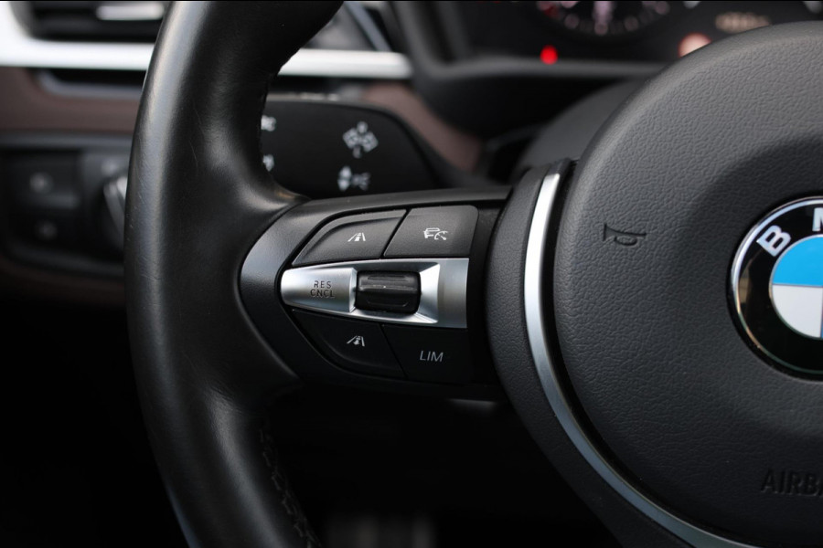BMW X1 XDrive25e M-Sport *Pano*H/K*Head-Up*Keyless*Trekhaak*Led*