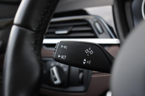 BMW X1 XDrive25e M-Sport *Pano*H/K*Head-Up*Keyless*Trekhaak*Led*