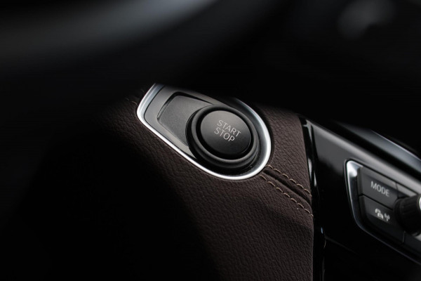 BMW X1 XDrive25e M-Sport *Pano*H/K*Head-Up*Keyless*Trekhaak*Led*