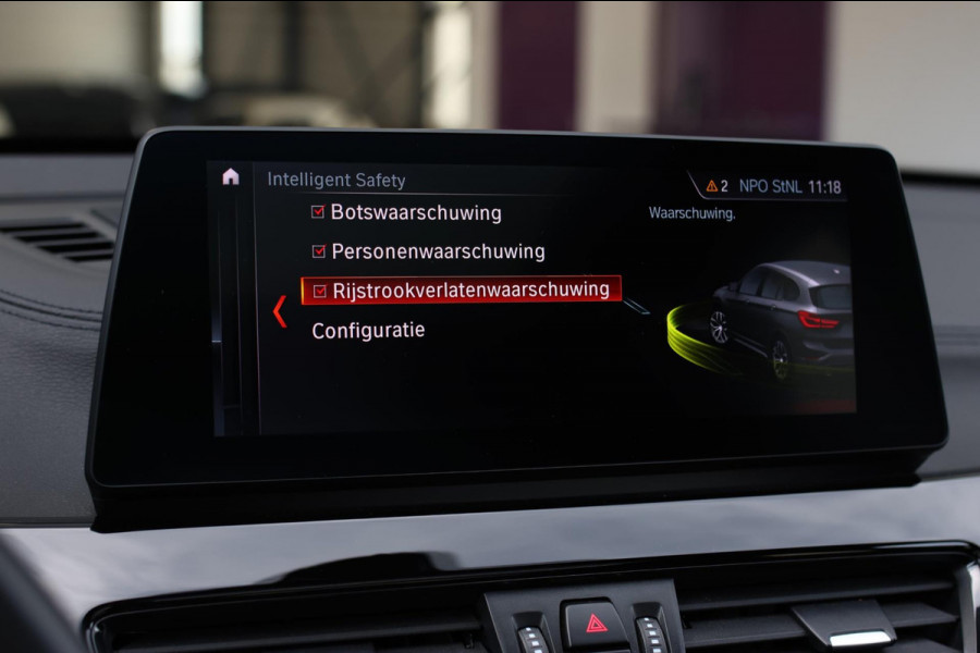 BMW X1 XDrive25e M-Sport *Pano*H/K*Head-Up*Keyless*Trekhaak*Led*