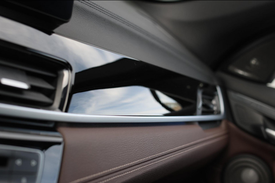 BMW X1 XDrive25e M-Sport *Pano*H/K*Head-Up*Keyless*Trekhaak*Led*