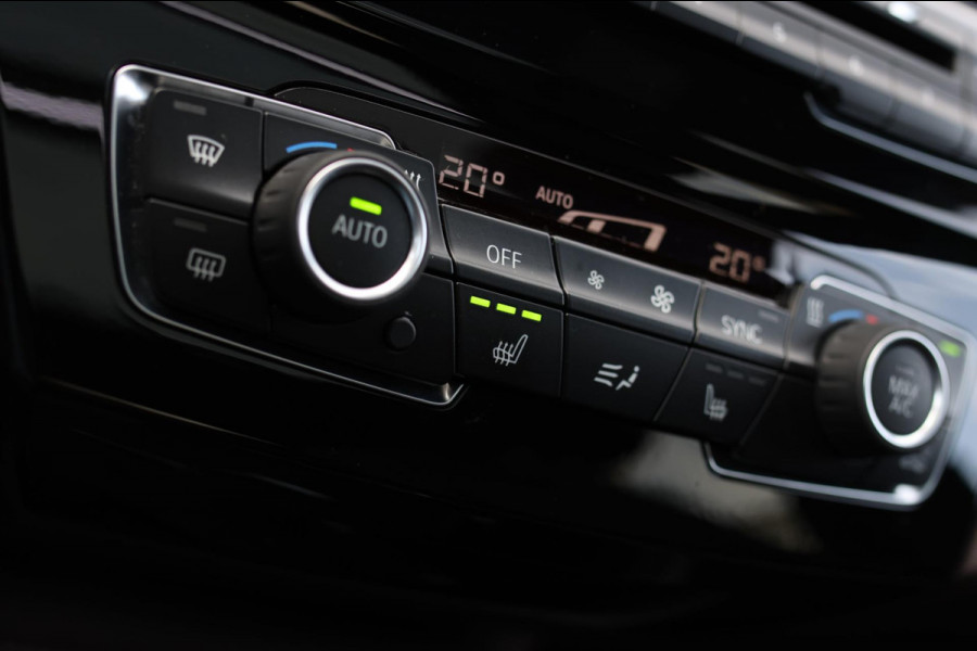 BMW X1 XDrive25e M-Sport *Pano*H/K*Head-Up*Keyless*Trekhaak*Led*