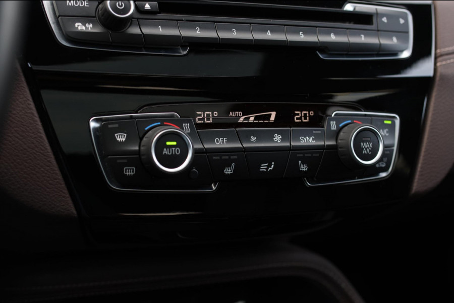 BMW X1 XDrive25e M-Sport *Pano*H/K*Head-Up*Keyless*Trekhaak*Led*