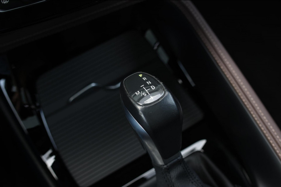 BMW X1 XDrive25e M-Sport *Pano*H/K*Head-Up*Keyless*Trekhaak*Led*