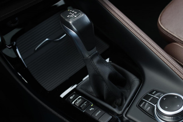 BMW X1 XDrive25e M-Sport *Pano*H/K*Head-Up*Keyless*Trekhaak*Led*