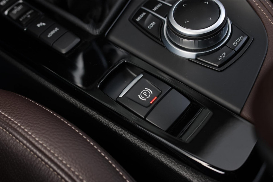 BMW X1 XDrive25e M-Sport *Pano*H/K*Head-Up*Keyless*Trekhaak*Led*