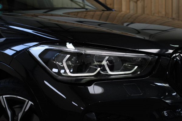 BMW X1 XDrive25e M-Sport *Pano*H/K*Head-Up*Keyless*Trekhaak*Led*
