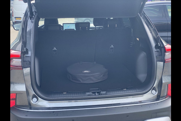 Ford Kuga 2.5 PHEV Active X 243pk | Zuid | Panoramadak + Technology Pack + Winter Pack + Wegklapbare trekhaak + 19 inch lichtmetalen velgen +  Reservewiel | Magnetic | Prijs incl. 4.000 Ford voordeel Ford Kuga 2.5 PHEV Active X 243pk | Zuid | Panoramadak + Technology Pack + Winter Pack + Wegklapbare trekhaak + 19 inch lichtmetalen velgen +  Reservewiel | Magnetic | Prijs incl. 4.000 Ford voordeel