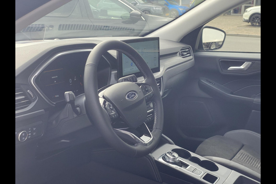 Ford Kuga 2.5 PHEV Active X 243pk | Zuid | Panoramadak + Technology Pack + Winter Pack + Wegklapbare trekhaak + 19 inch lichtmetalen velgen +  Reservewiel | Magnetic | Prijs incl. 4.000 Ford voordeel Ford Kuga 2.5 PHEV Active X 243pk | Zuid | Panoramadak + Technology Pack + Winter Pack + Wegklapbare trekhaak + 19 inch lichtmetalen velgen +  Reservewiel | Magnetic | Prijs incl. 4.000 Ford voordeel