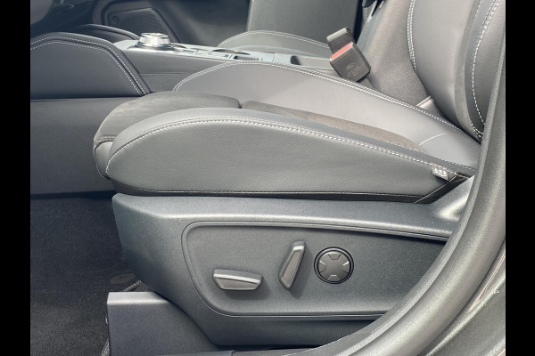 Ford Kuga 2.5 PHEV Active X 243pk | Zuid | Panoramadak + Technology Pack + Winter Pack + Wegklapbare trekhaak + 19 inch lichtmetalen velgen +  Reservewiel | Magnetic | Prijs incl. 4.000 Ford voordeel Ford Kuga 2.5 PHEV Active X 243pk | Zuid | Panoramadak + Technology Pack + Winter Pack + Wegklapbare trekhaak + 19 inch lichtmetalen velgen +  Reservewiel | Magnetic | Prijs incl. 4.000 Ford voordeel