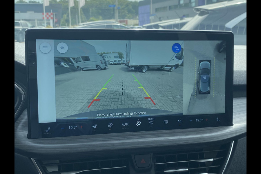 Ford Kuga 2.5 PHEV Active X 243pk | Zuid | Panoramadak + Technology Pack + Winter Pack + Wegklapbare trekhaak + 19 inch lichtmetalen velgen +  Reservewiel | Magnetic | Prijs incl. 4.000 Ford voordeel Ford Kuga 2.5 PHEV Active X 243pk | Zuid | Panoramadak + Technology Pack + Winter Pack + Wegklapbare trekhaak + 19 inch lichtmetalen velgen +  Reservewiel | Magnetic | Prijs incl. 4.000 Ford voordeel