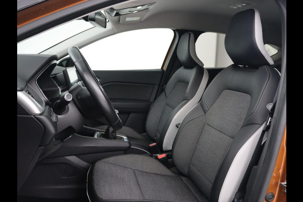 Renault Captur 1.0 TCe Intens | 1e eigenaar | Trekhaak | Carplay | Keyless | Half leder | Navigatie | Parkeerhulp | Cruise control | Full LED Renault Captur 1.0 TCe Intens | 1e eigenaar | Trekhaak | Carplay | Keyless | Half leder | Navigatie | Parkeerhulp | Cruise control | Full LED