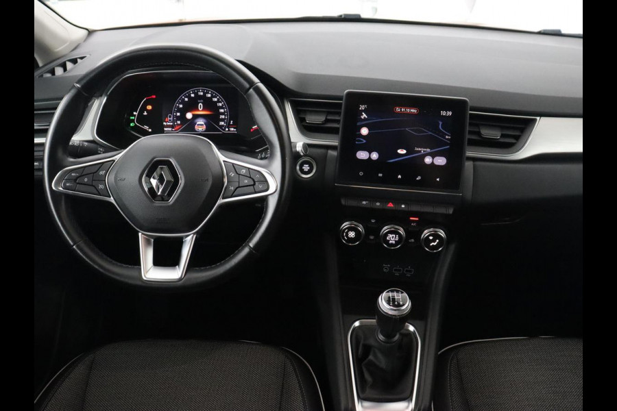 Renault Captur 1.0 TCe Intens | 1e eigenaar | Trekhaak | Carplay | Keyless | Half leder | Navigatie | Parkeerhulp | Cruise control | Full LED Renault Captur 1.0 TCe Intens | 1e eigenaar | Trekhaak | Carplay | Keyless | Half leder | Navigatie | Parkeerhulp | Cruise control | Full LED