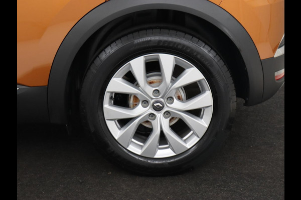 Renault Captur 1.0 TCe Intens | 1e eigenaar | Trekhaak | Carplay | Keyless | Half leder | Navigatie | Parkeerhulp | Cruise control | Full LED Renault Captur 1.0 TCe Intens | 1e eigenaar | Trekhaak | Carplay | Keyless | Half leder | Navigatie | Parkeerhulp | Cruise control | Full LED